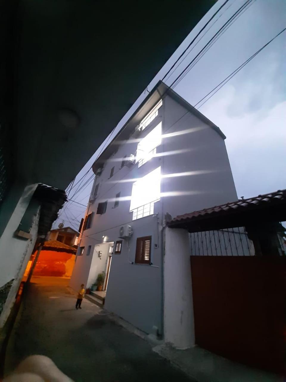 Aleksi&Eli Apartman Shkodra Kültér fotó