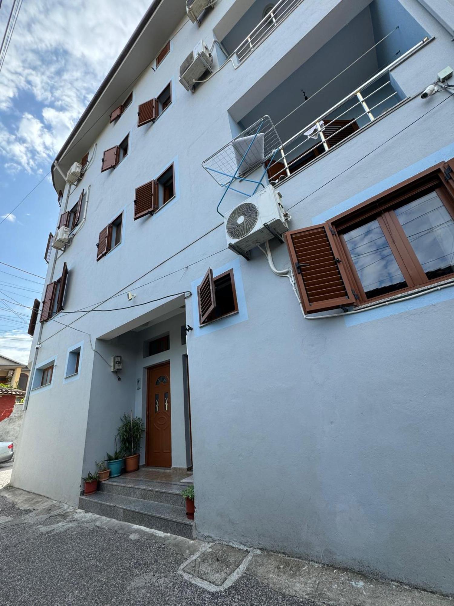 Aleksi&Eli Apartman Shkodra Kültér fotó