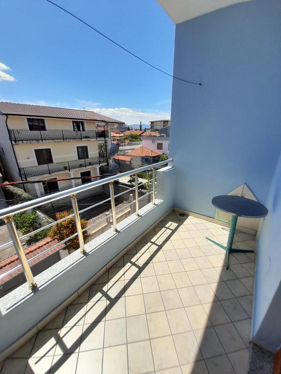 Aleksi&Eli Apartman Shkodra Kültér fotó