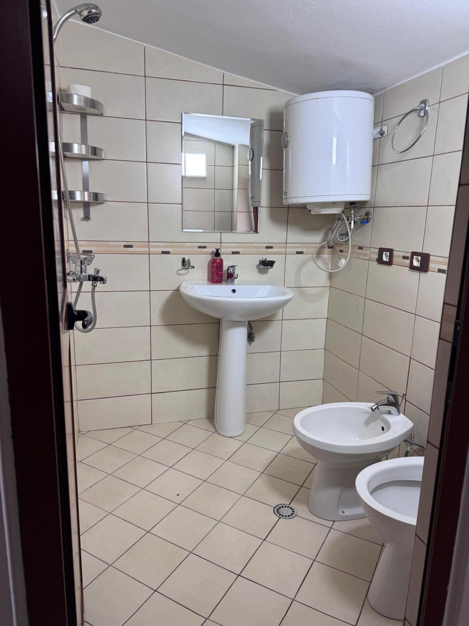 Aleksi&Eli Apartman Shkodra Kültér fotó